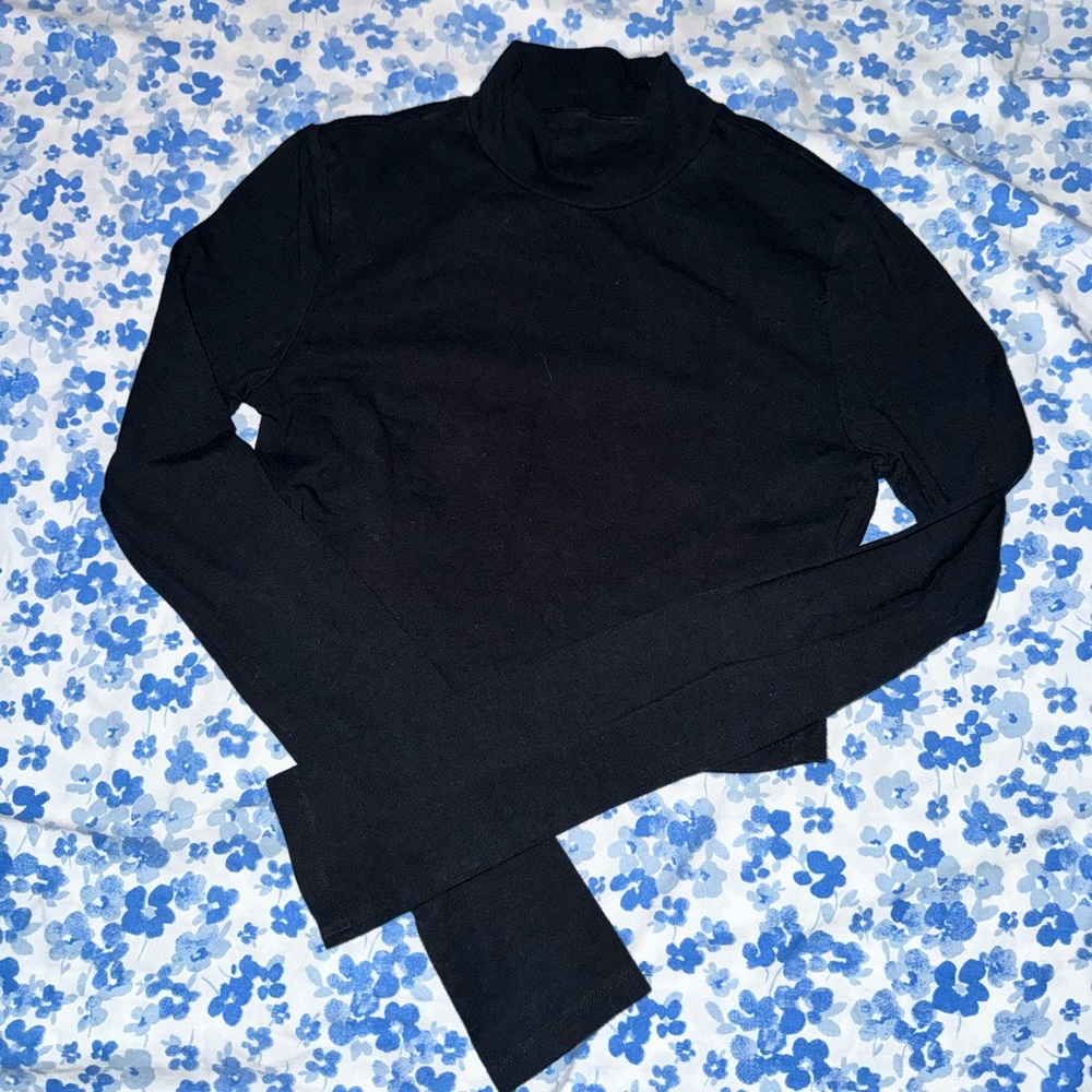 Long Sleeve Seriously Soft Mock-Neck Crop Top